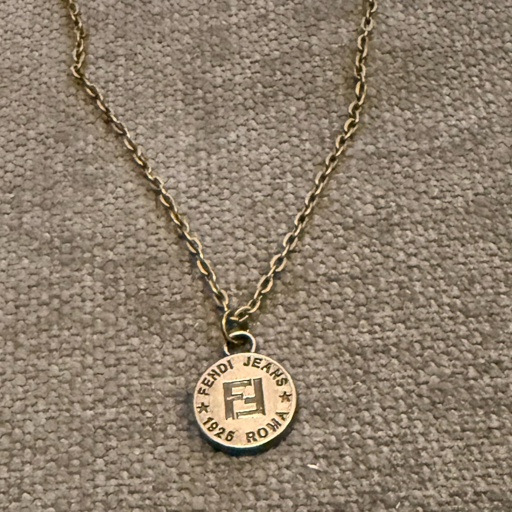 FF silver/bronze Pendant